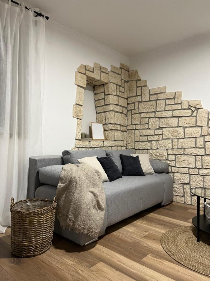 Cinderella Apartment With Free Parking Pula Luaran gambar